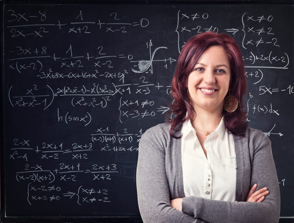 Profesora de matemáticas- universidad en tu casa